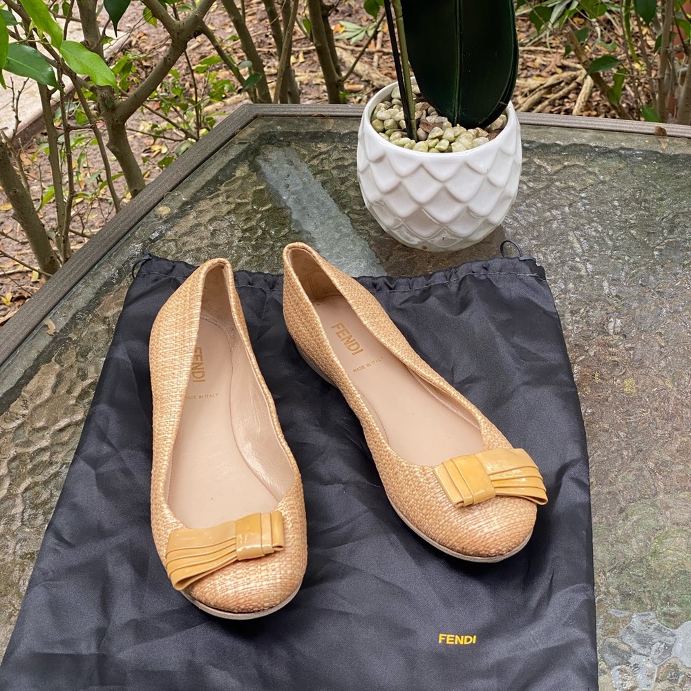 Fendi Yellow Tweed & Patent Leather Bow Ballet Flats - Picture 3 of 16